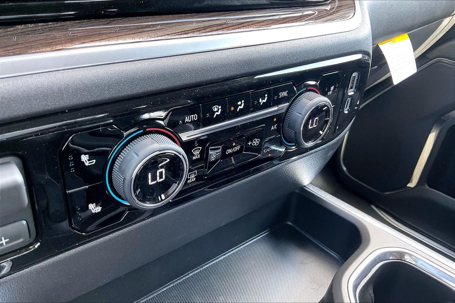 2026 Chevrolet Silverado 1500 LT - Photo 19