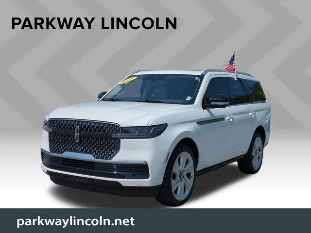 2025 Lincoln Navigator