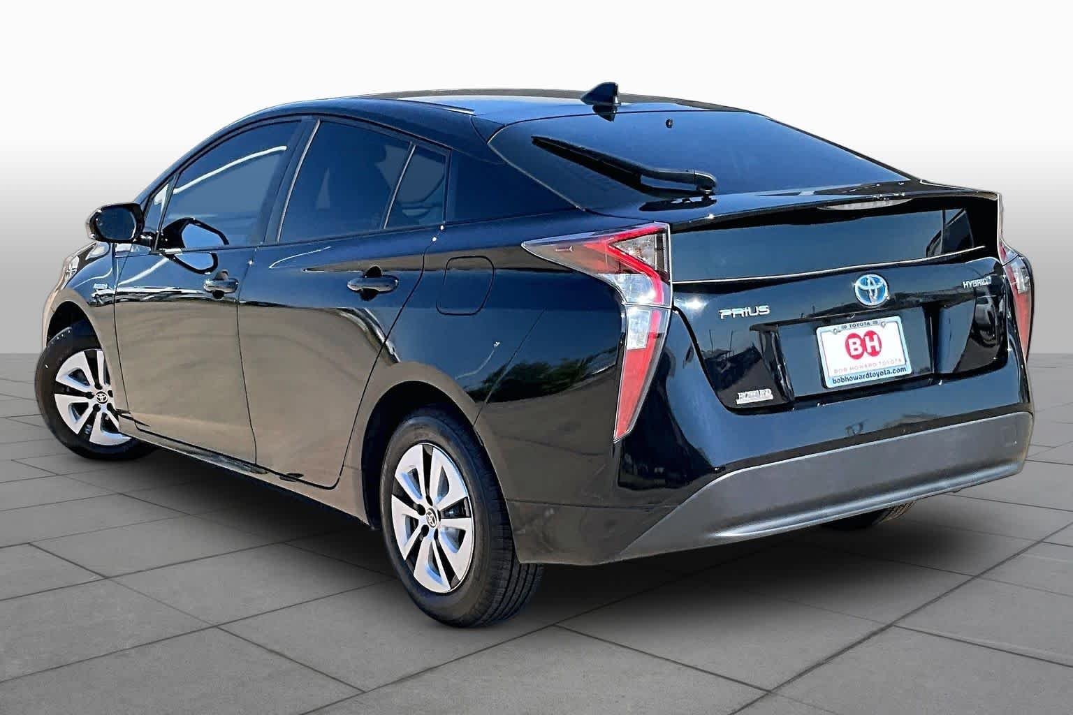 Used 2016 Midnight Black Metallic Toyota Four image 12