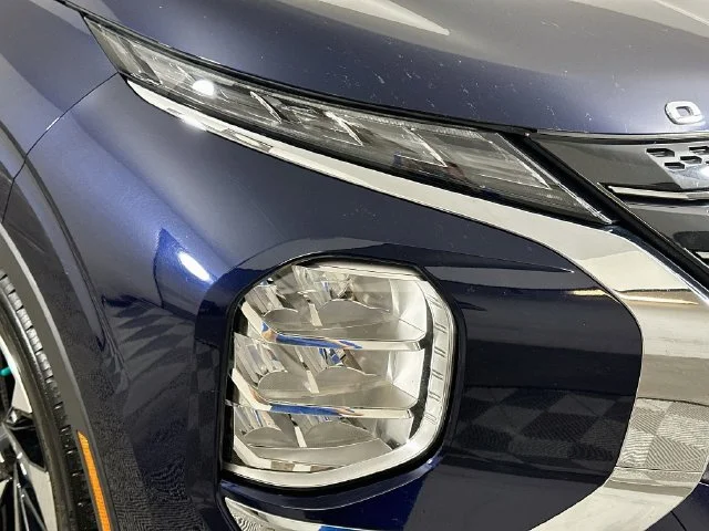 Certified Used 2023 Blue Mitsubishi SE image 23