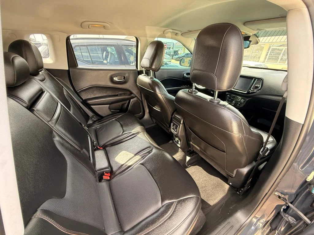 Used 2018 Black Jeep Limited image 13