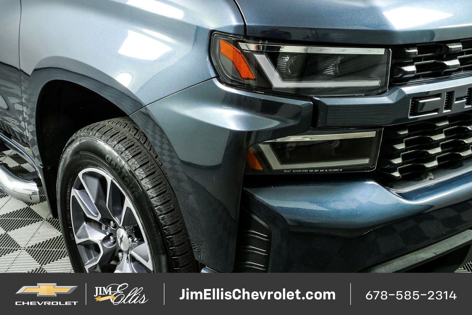 Used 2022 SHADOW GRAY METALLIC Chevrolet Custom image 31