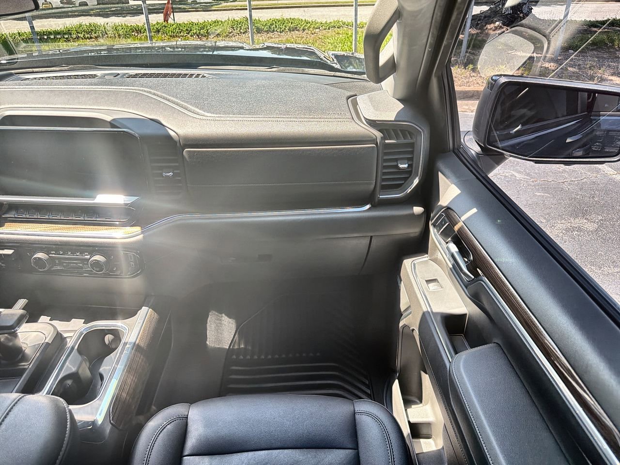 Used 2023 Northsky Blue Metallic Chevrolet RST image 24