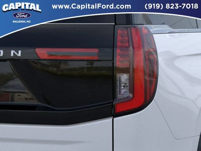 Used 2025 White Ford Platinum image 21
