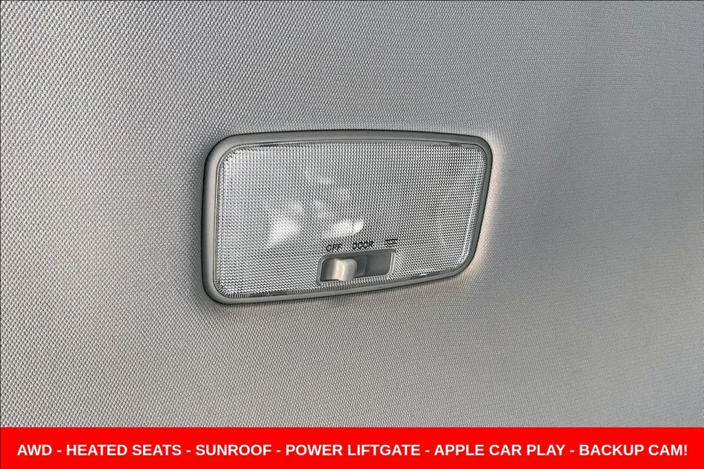 Used 2021 Silver Toyota XLE Premium image 11