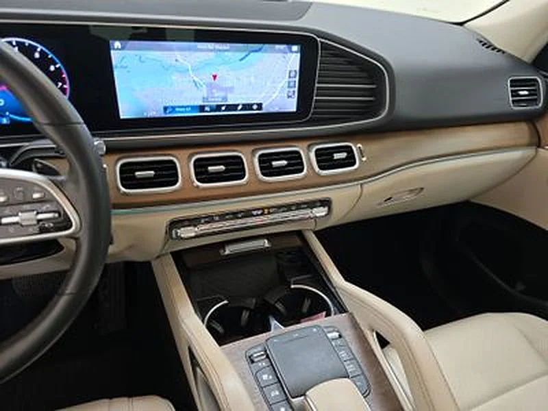 Used 2021 White Mercedes-Benz GLE 350 image 11