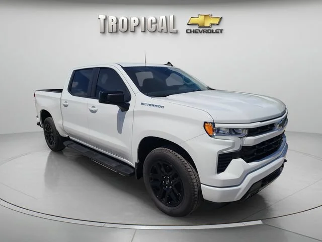 New 2026 Summit White Chevrolet RST image 7