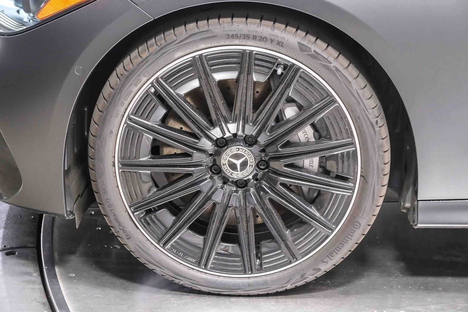 New 2026 MANUFAKTUR exclusive graphite grey magno Mercedes-Benz CLE 450 image 10