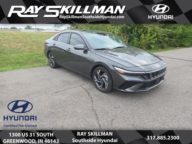 Used 2024 Gray Hyundai SEL image 1