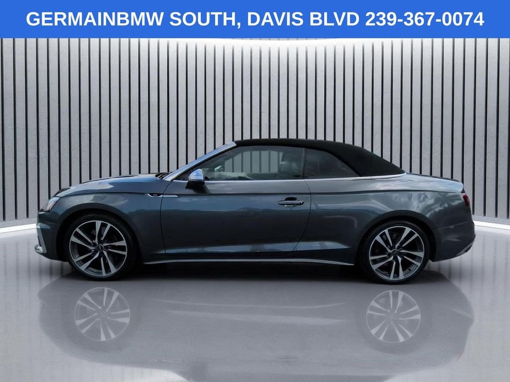 Used 2023 Daytona Gray Pearl Effect/Black Roof Audi 3.0T Premium Plus image 8