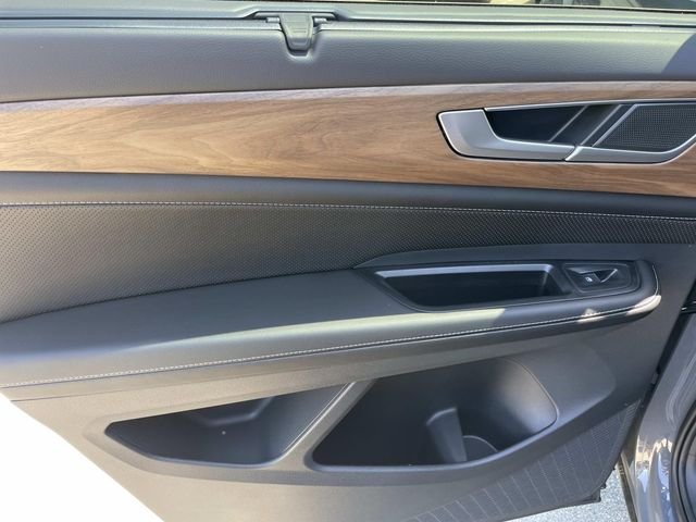 New 2026 Gray Volkswagen 2.0T SE w/Technology image 23