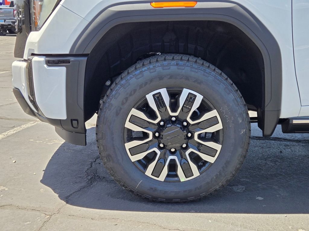 2026 GMC Sierra 2500HD Denali Ultimate - Photo 5