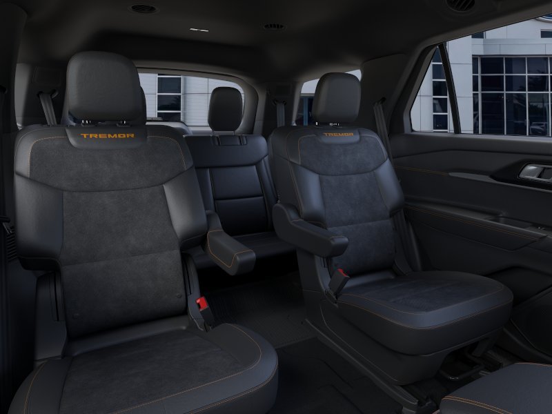 New 2026 Space White Metallic Ford Tremor® image 37