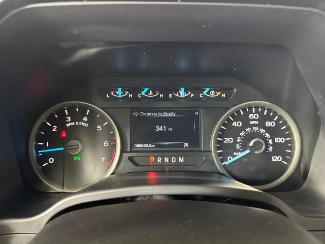 Used 2018 Magnetic Metallic Ford XLT image 17
