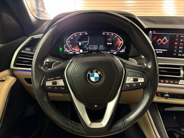 Used 2022 Black BMW sDrive40i image 18