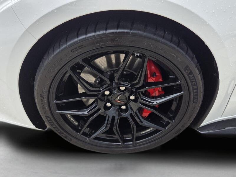 Used 2024 Arctic White CHEVROLET 2DR Z06 CONV W/3LZ image 9