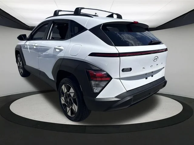 Certified Used 2025 White Hyundai SEL image 8