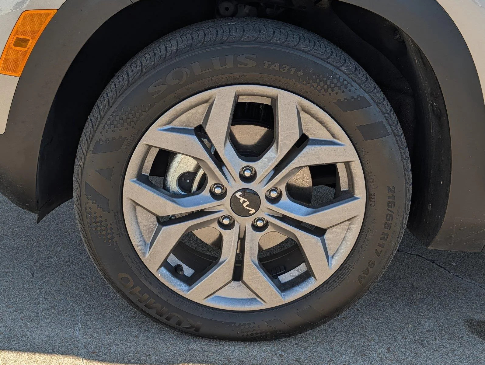 Used 2026 Steel Gray Kia LX image 9