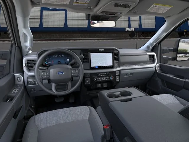 New 2026 Oxford White Ford XLT image 9