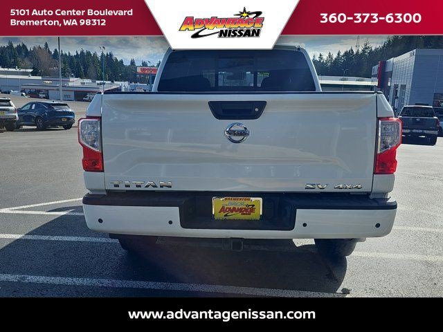 Used 2022 Glacier White Nissan SV image 4