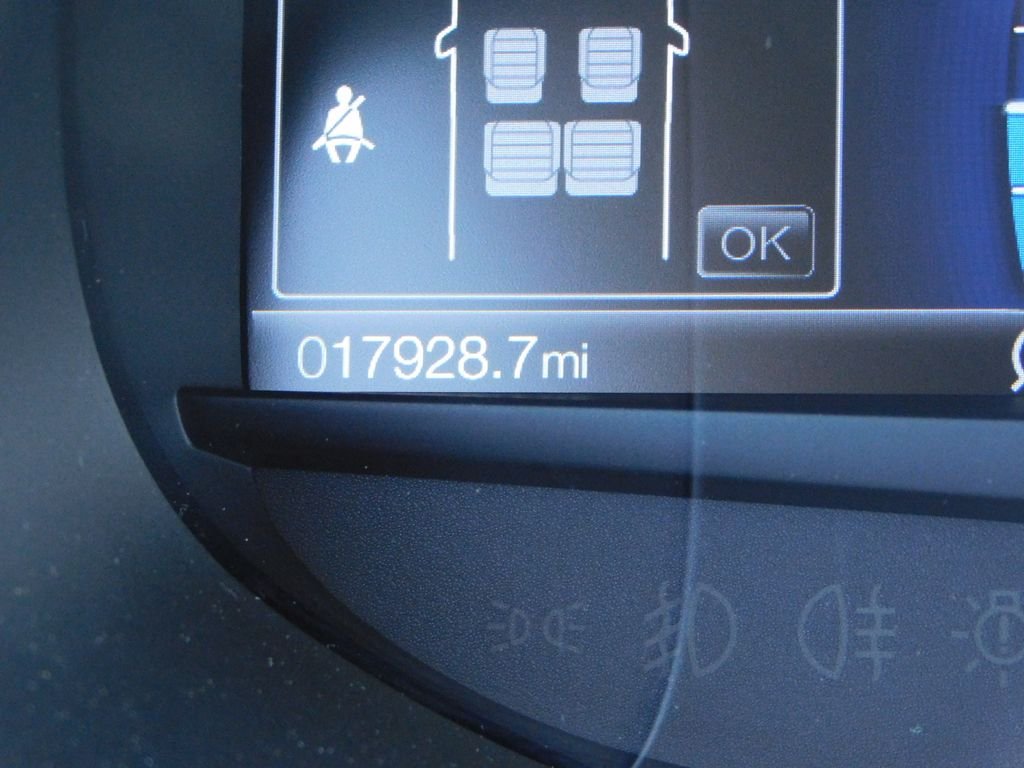 Used 2023 Blue Ford SEL image 37
