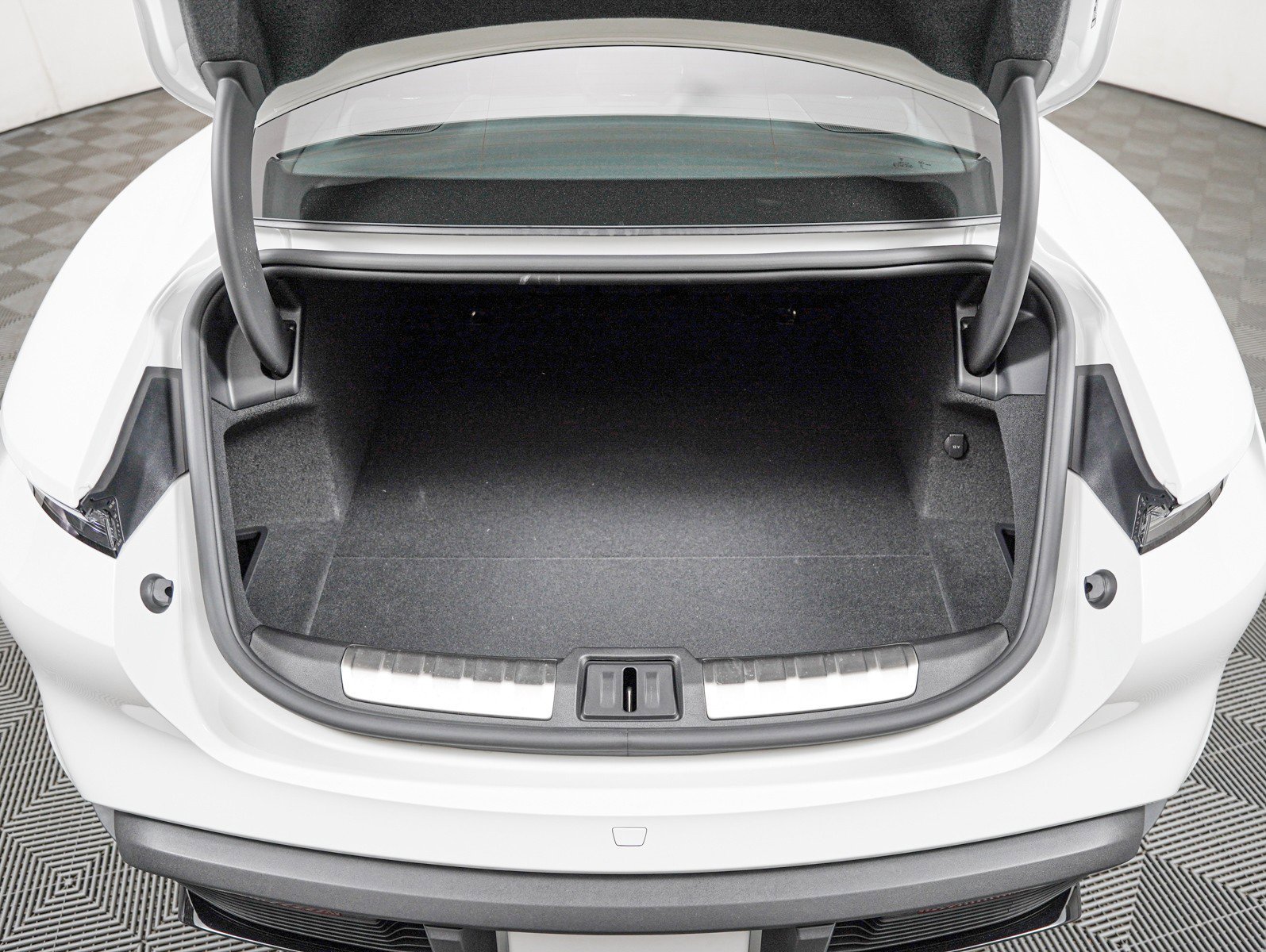 New 2026 White Porsche Black Edition image 25