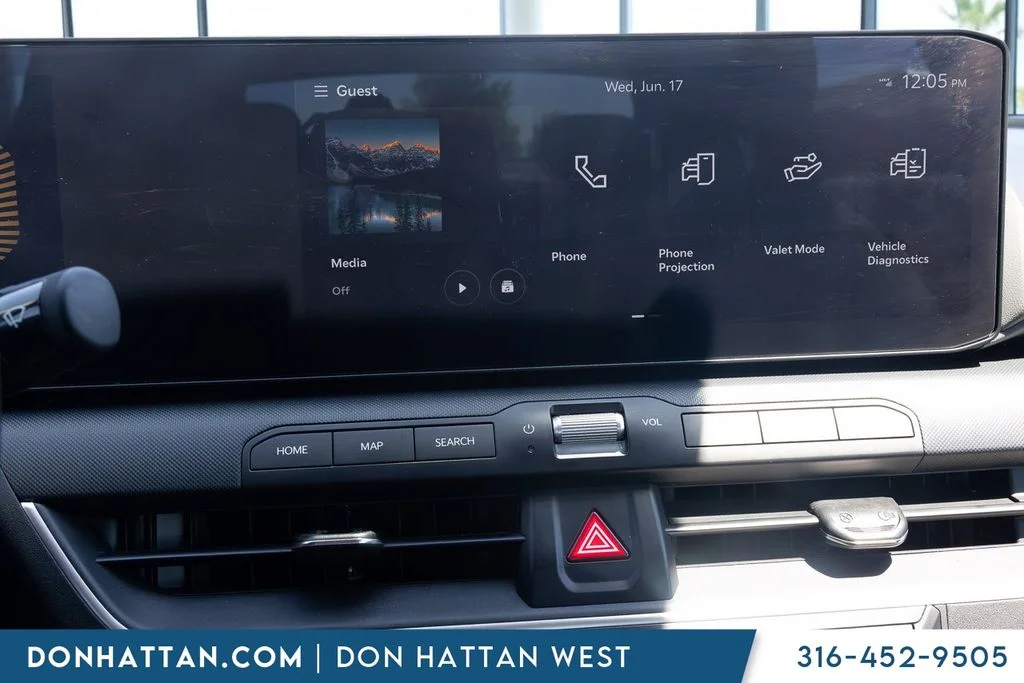 Used 2025 Gray Kia LXS image 7