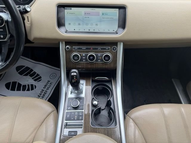 Used 2017 Fuji White Land Rover 3.0L V6 Supercharged HSE image 27