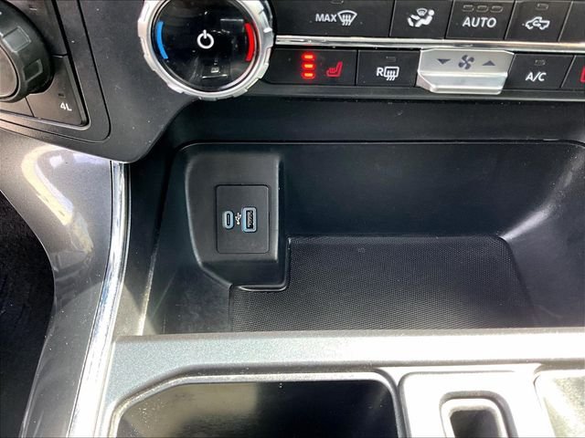Used 2022 White Ford XLT image 28