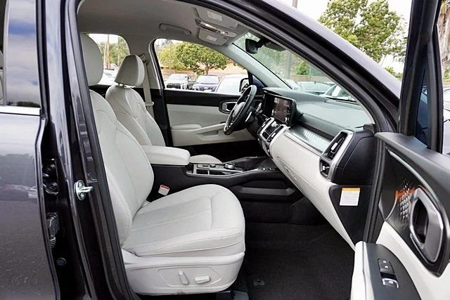 Used 2023 Gray Kia EX image 10