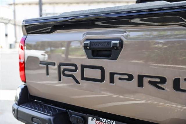 Certified Used 2025 BLACK(202)/MUD BATH(4Z2) Toyota  image 8