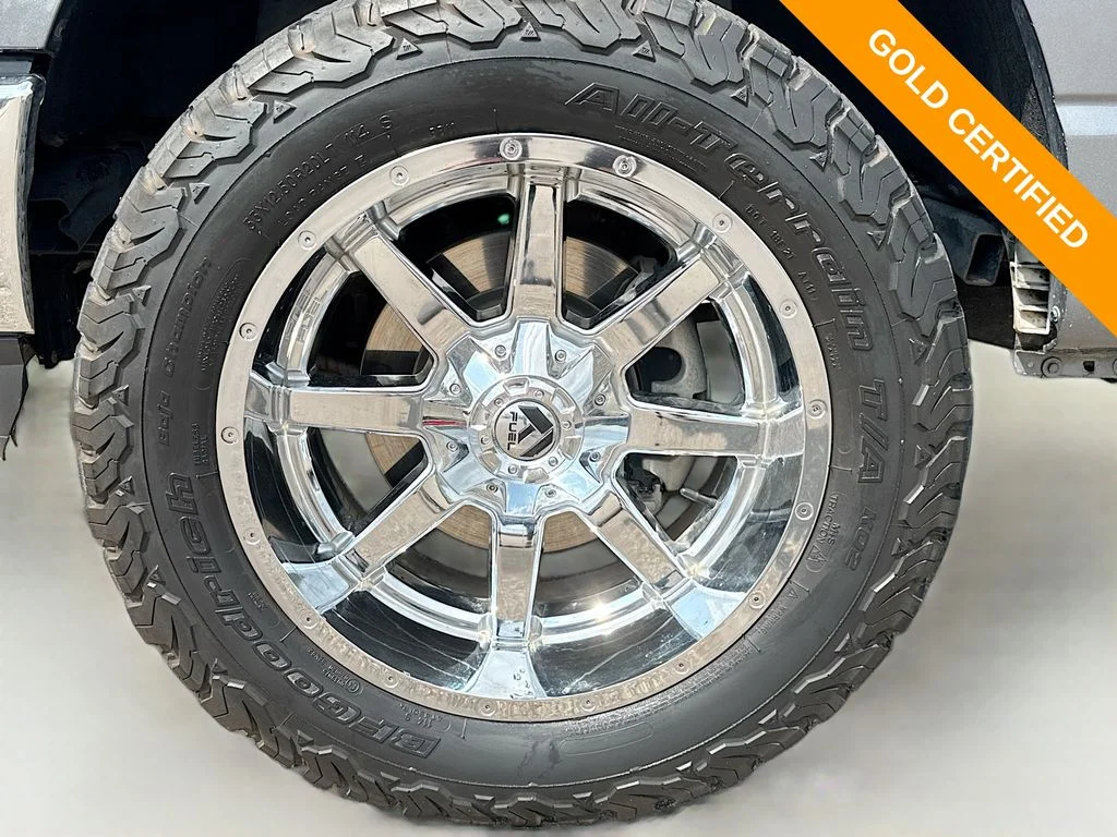 Used 2021 Gray Metallic Ford Lariat image 24