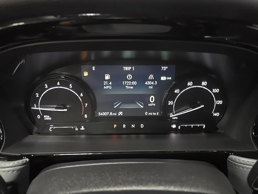 Used 2022 Blue Lincoln Standard image 22