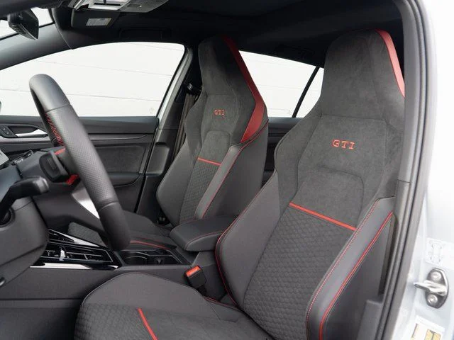 New 2026 White Volkswagen 2.0T SE image 8