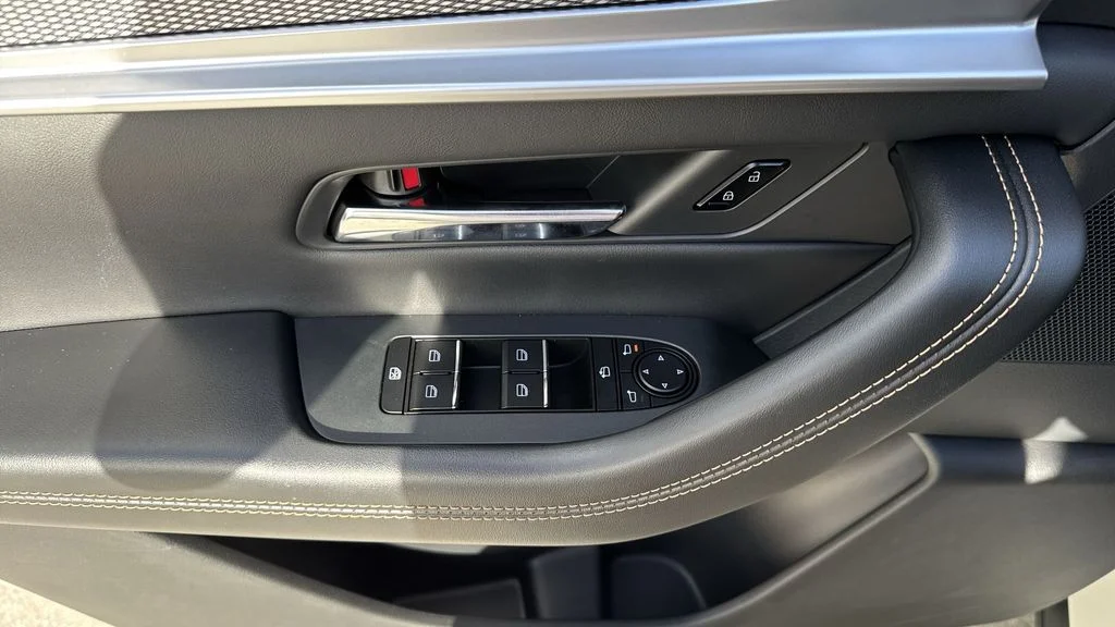 2025 Mazda CX-90 Premium Plus Package - Photo 40