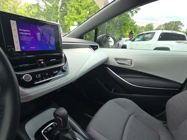 Used 2024  Toyota SE image 24