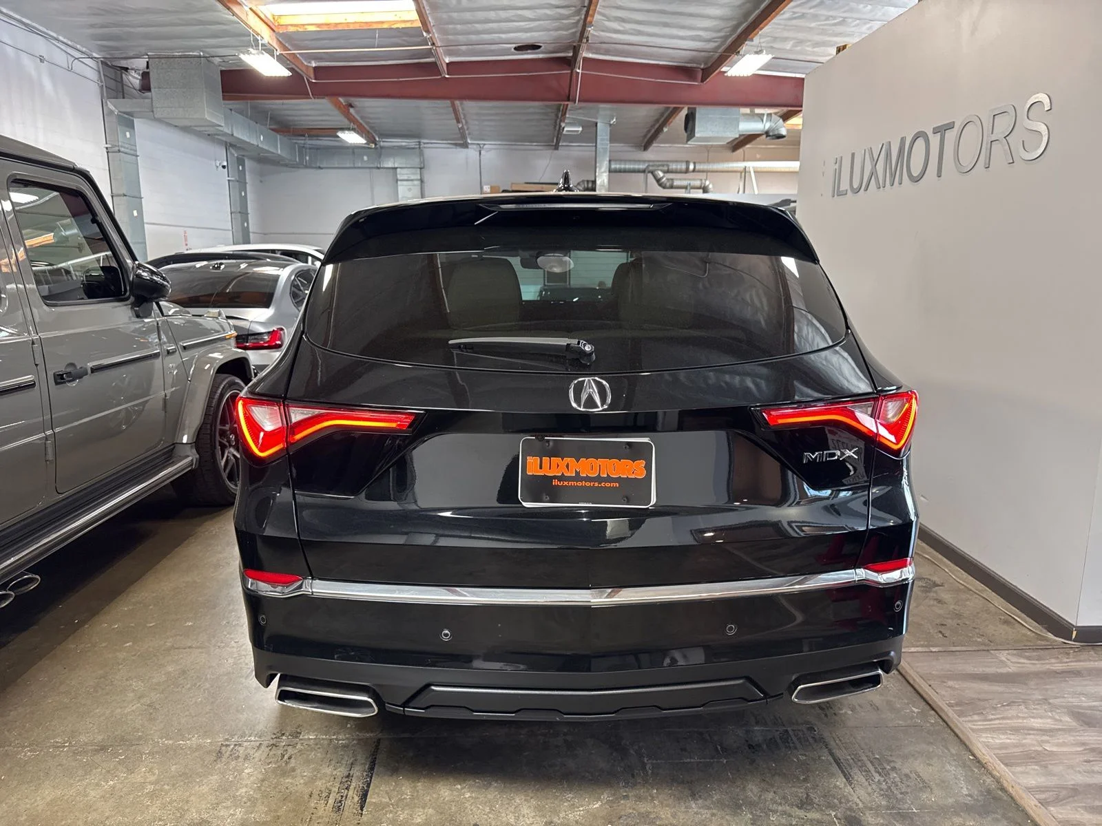 Used 2023 Black Acura Technology image 15