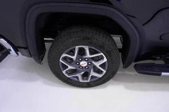 2026 GMC Sierra 1500 SLT - Photo 6