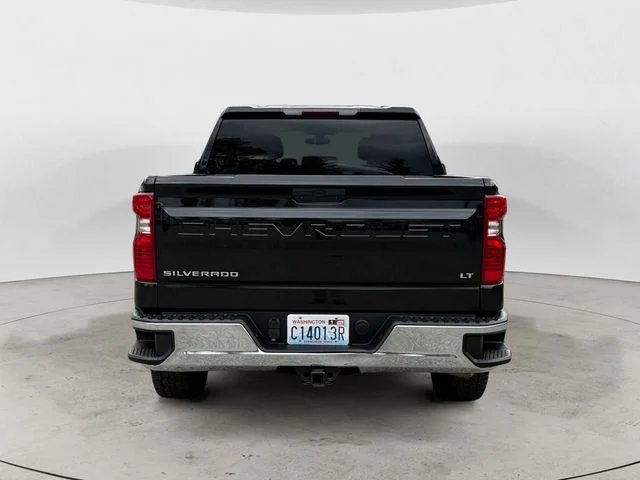 Used 2021 Black Chevrolet LT image 6