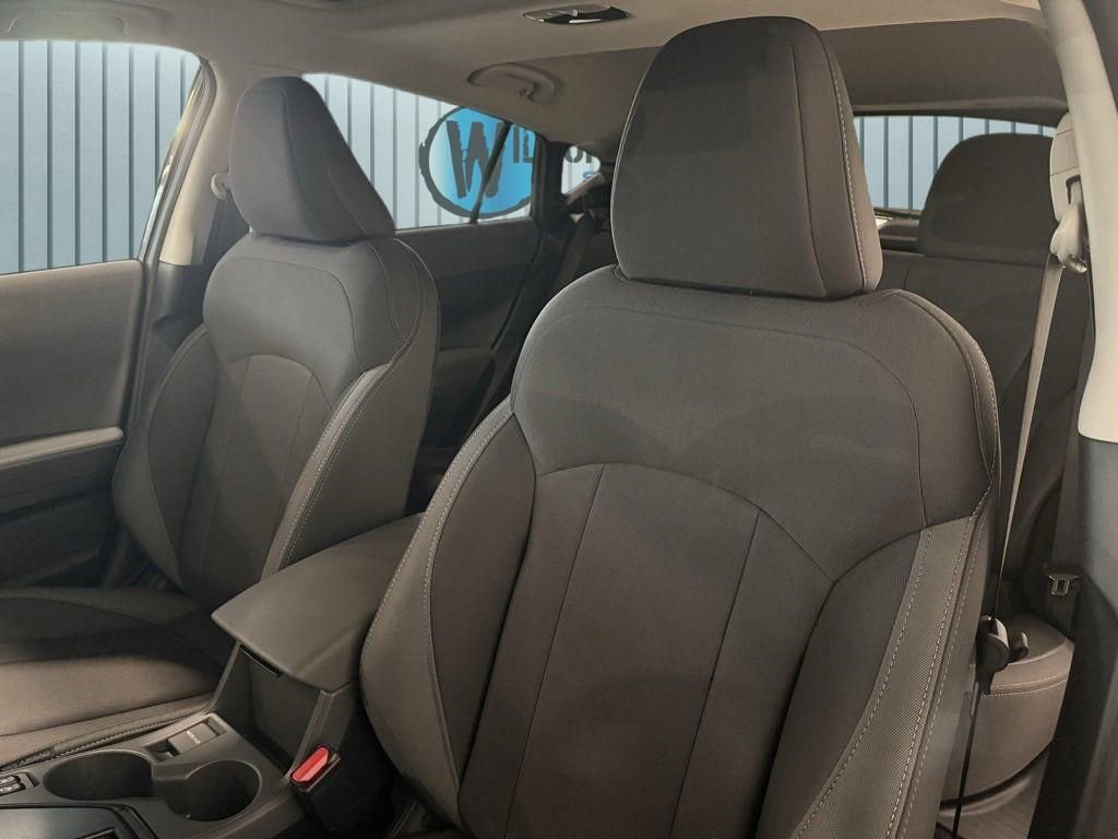 New 2026 ICE SILVER METALLIC Subaru Premium image 16