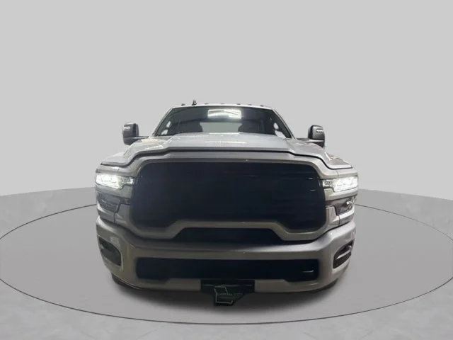 New 2027 Silver-Zynith Exterior Paint RAM Big Horn image 10