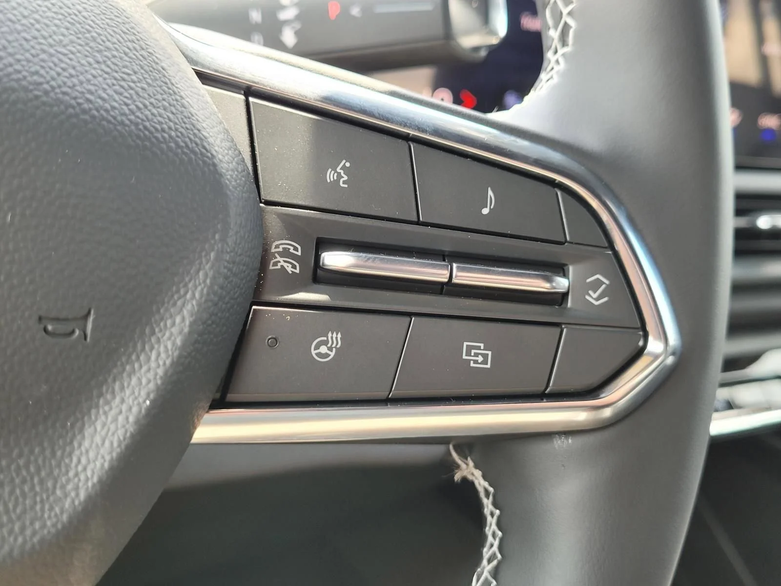 New 2026 Blue Smoke Metallic Chevrolet LT - Standard Range image 20