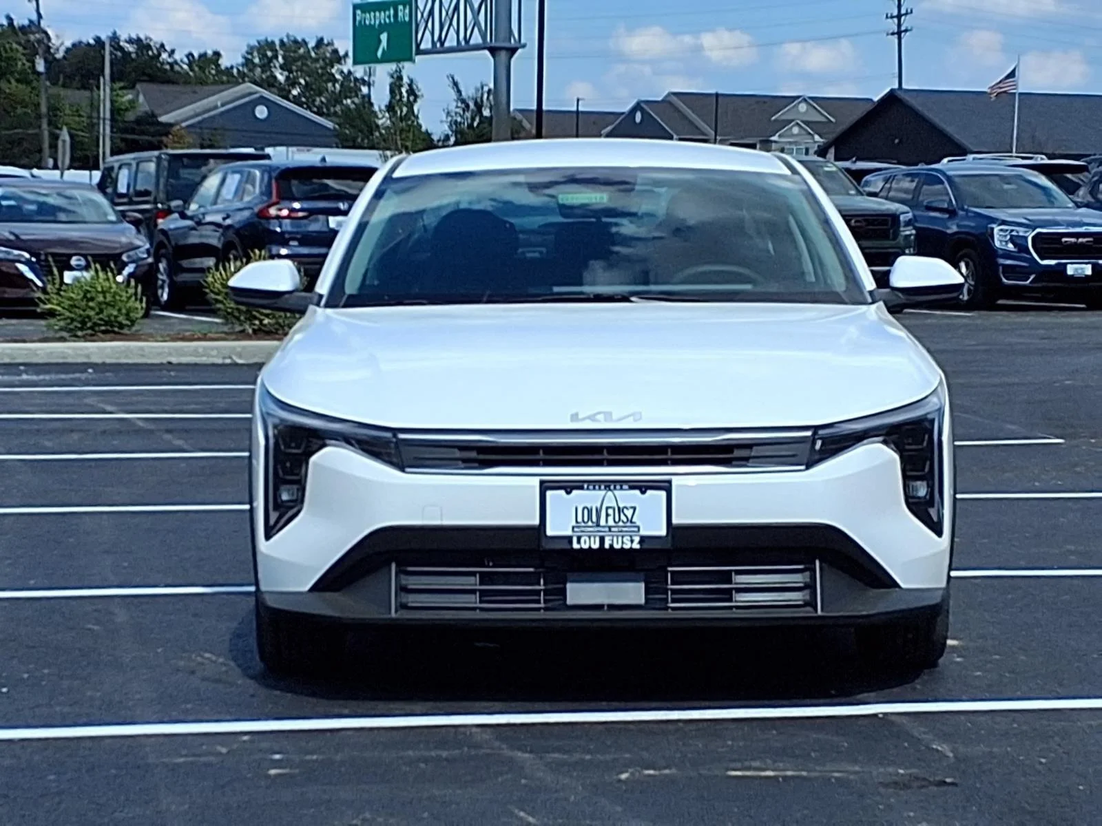 New 2026 Snow White Pearl Kia LXS image 21