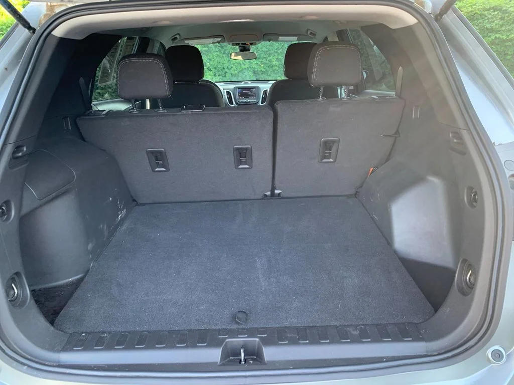 Used 2024 Gray Chevrolet LS image 18