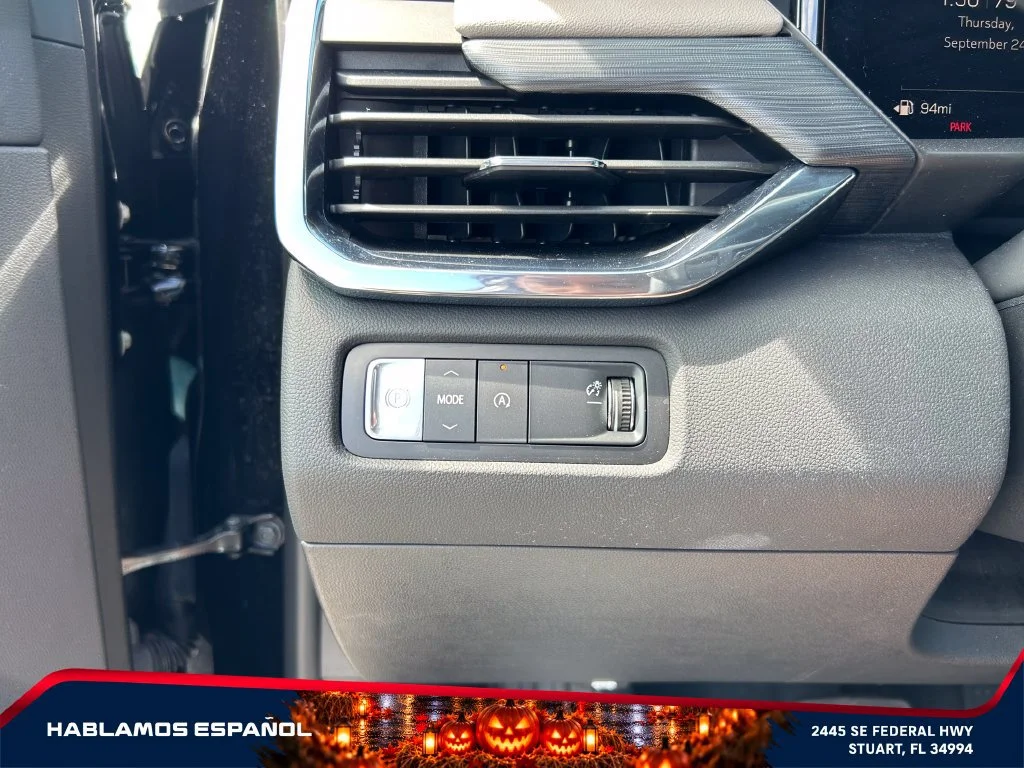 Used 2026 Ebony Twilight Metallic GMC Elevation image 24