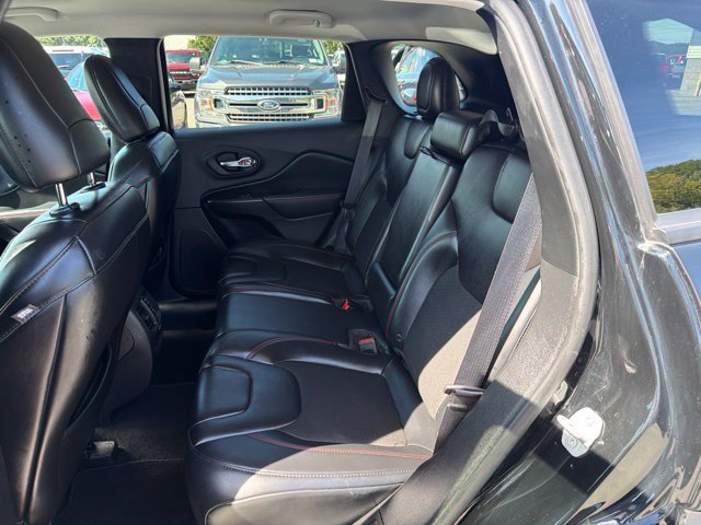 Used 2019 Black Jeep Trailhawk image 47