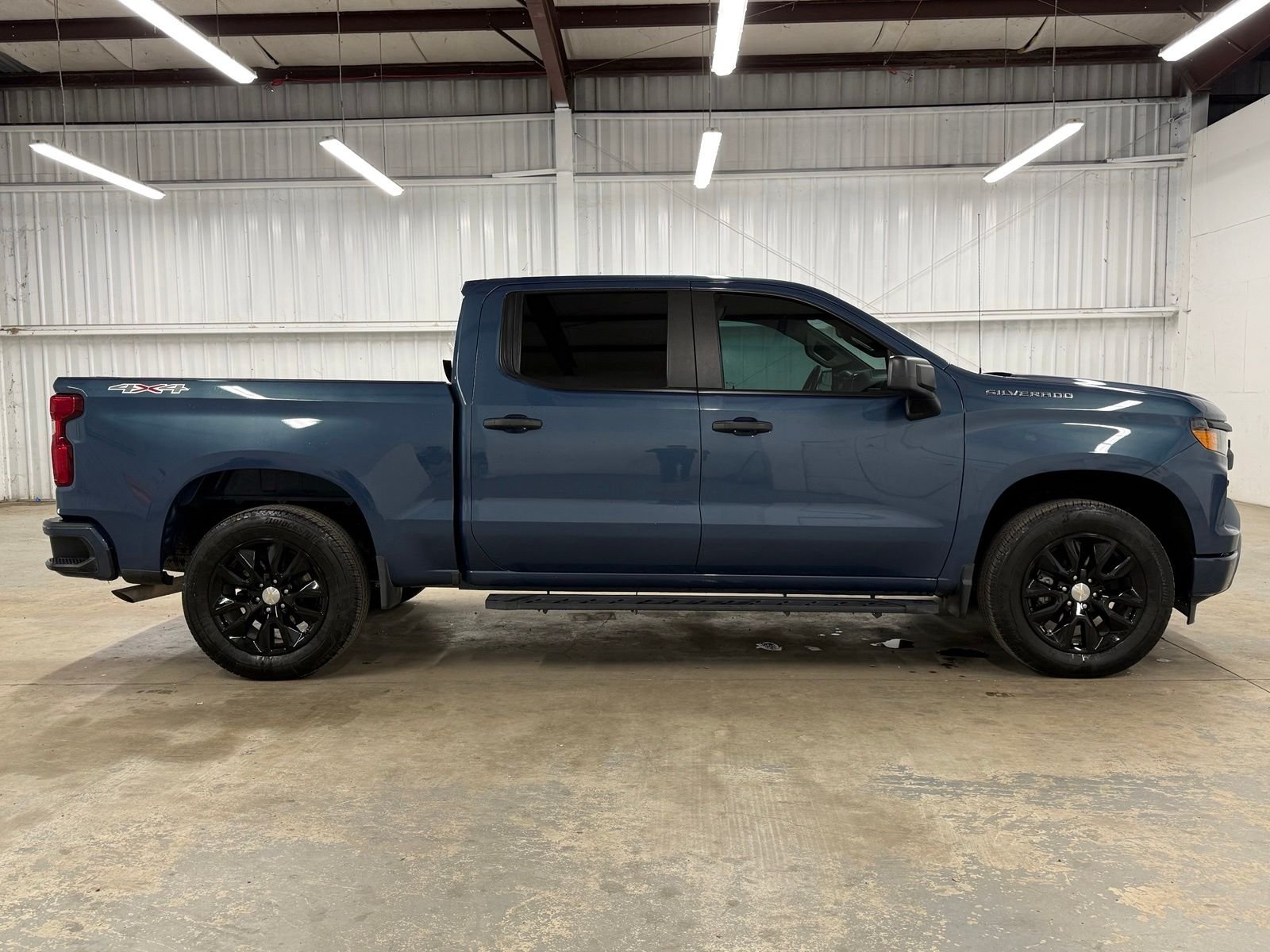 Used 2024 Blue Chevrolet Custom image 4