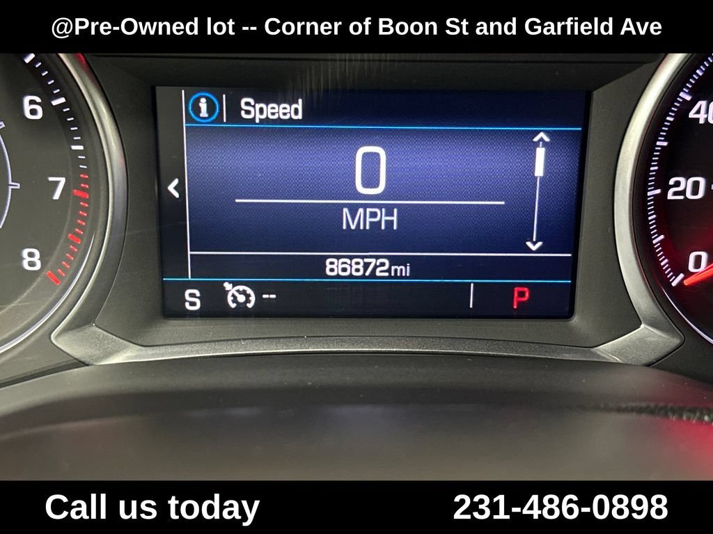 Used 2020 Summit White GMC SLE image 24