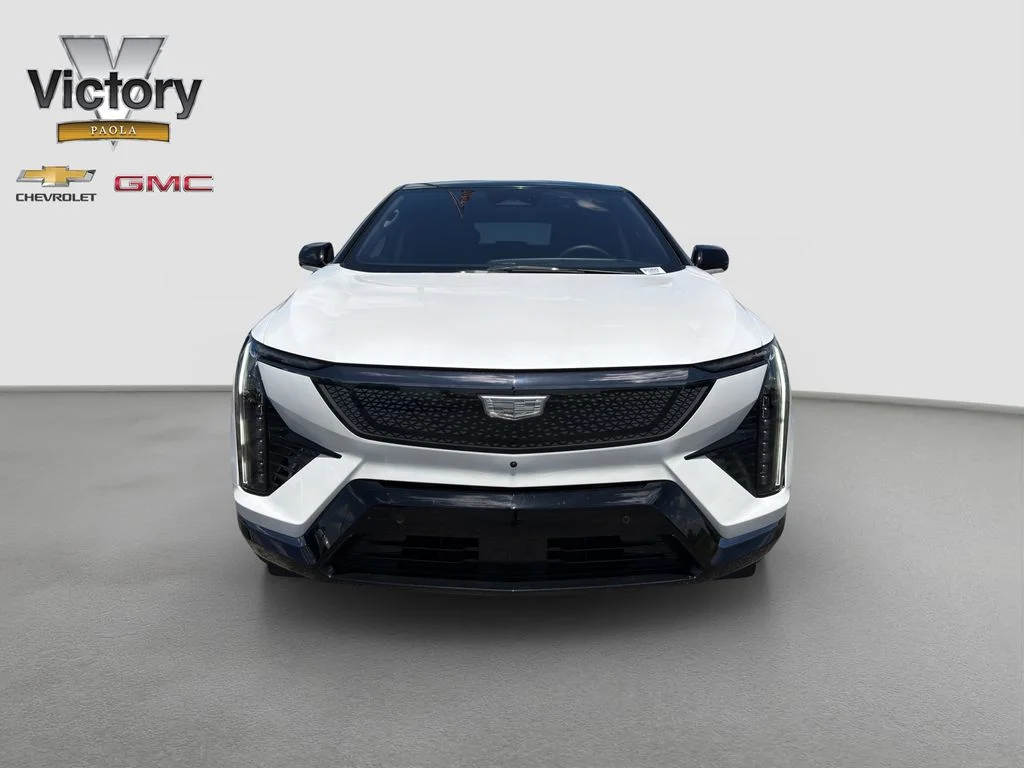 Used 2025 Cadillac OPTIQ Sport 2 with VIN 3GYK3GMR6SS154042 for sale in Kansas City