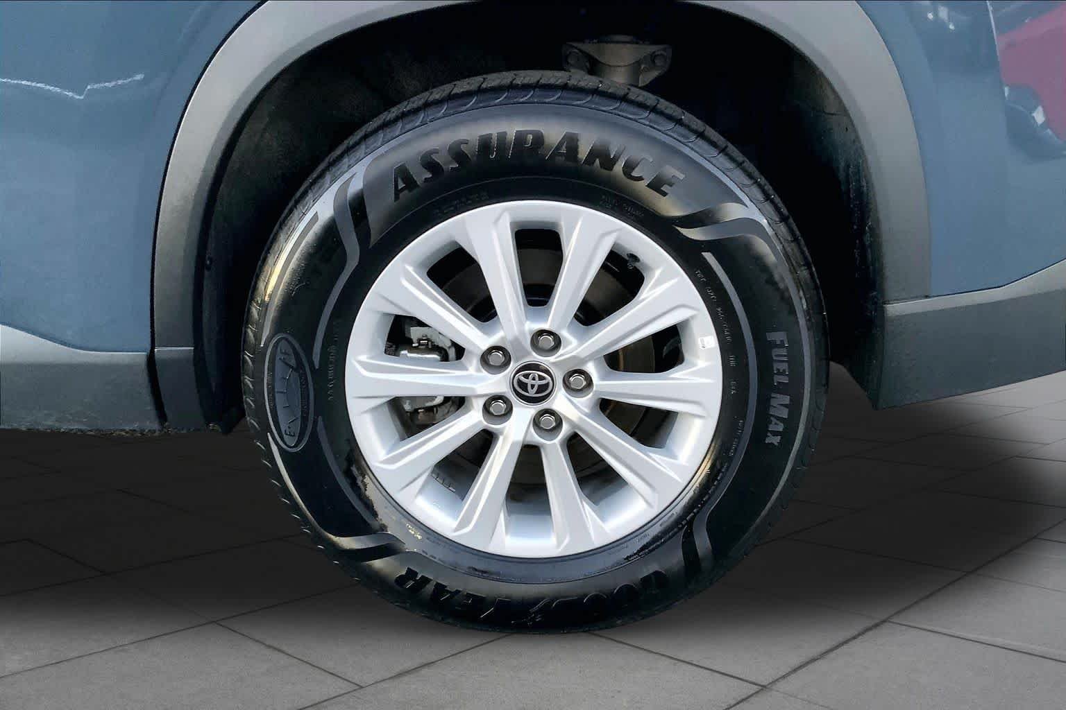 Used 2025 Storm Cloud Toyota XLE image 10
